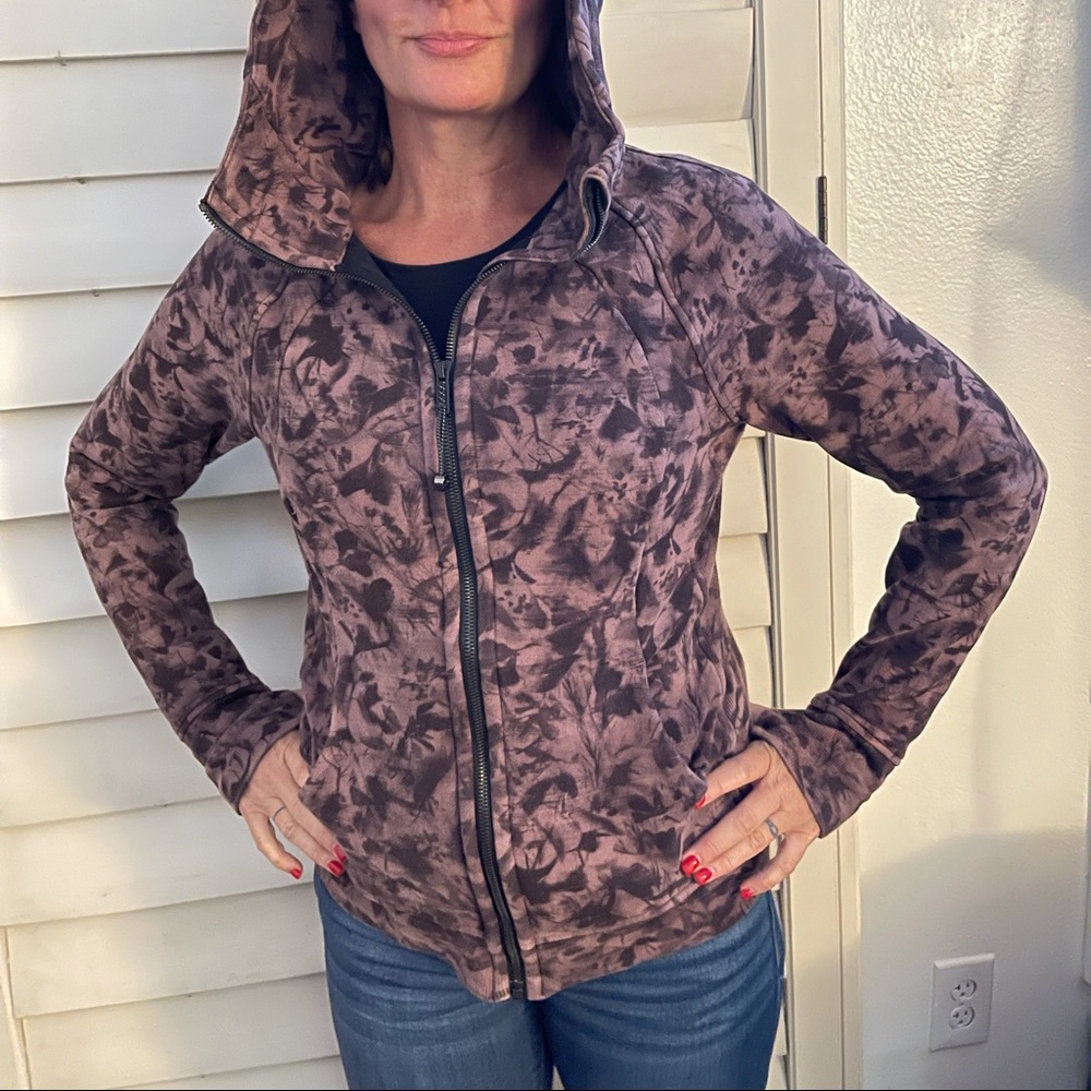 Lululemon zip up hoodie